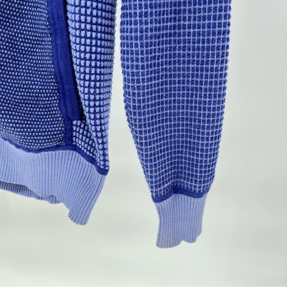 Title Nine Women’s Full Zip Hoodie Sweater Size L Pockets Patterned - Picture 6 of 10